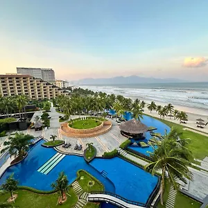 Resort Crowne Plaza & Da Nang